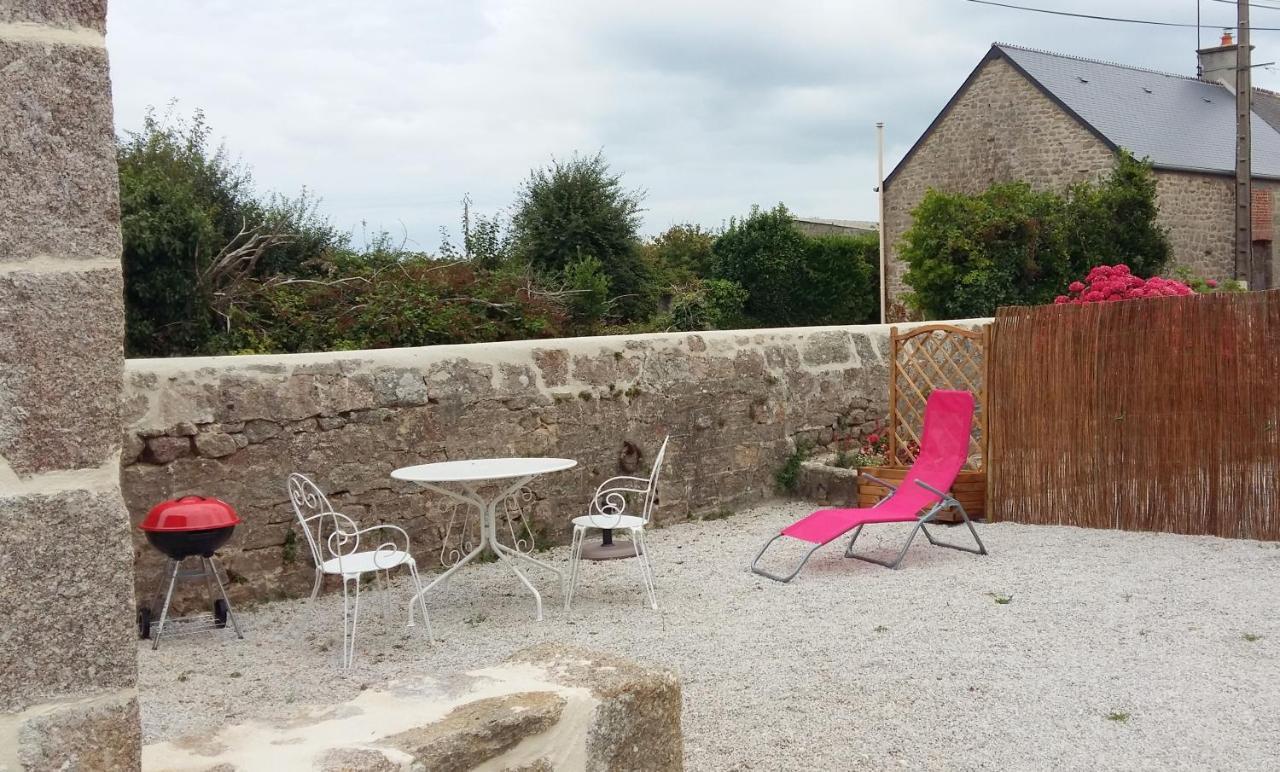 La Boulangerie De Gitesocotentin, Charmant Cocon Pour Deconnecter Montfarville Kültér fotó